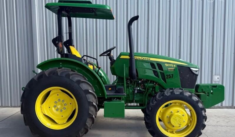 
								Tractor Agrícola John Deere 5075E 2022 | NUEVO lleno									