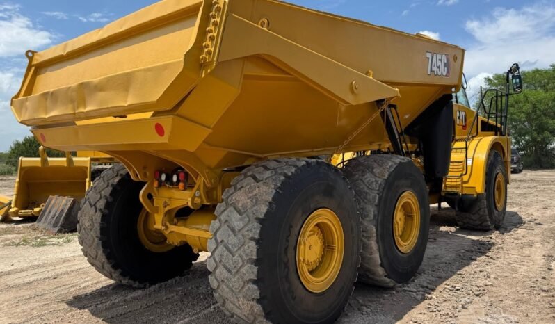 
								CAMIÓN ARTICULADO 745C 2016 | SEMINUEVO lleno									